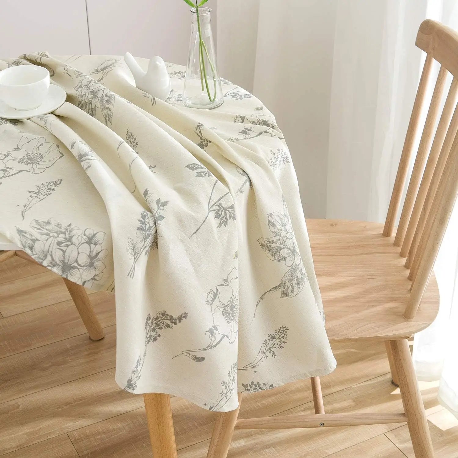 Casa & Co. Spring Fern Print Linen Tablecloth